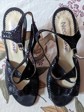Neotango Argentine Tango Shoes Black Reptile Heel 7.5 cm 3.5" Size EUR 39 US 8.5